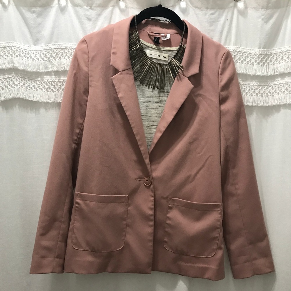 H&M blazer in millennial pink (size 4)